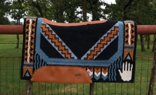 Hand to Horse Good Medicine Langpad Raven